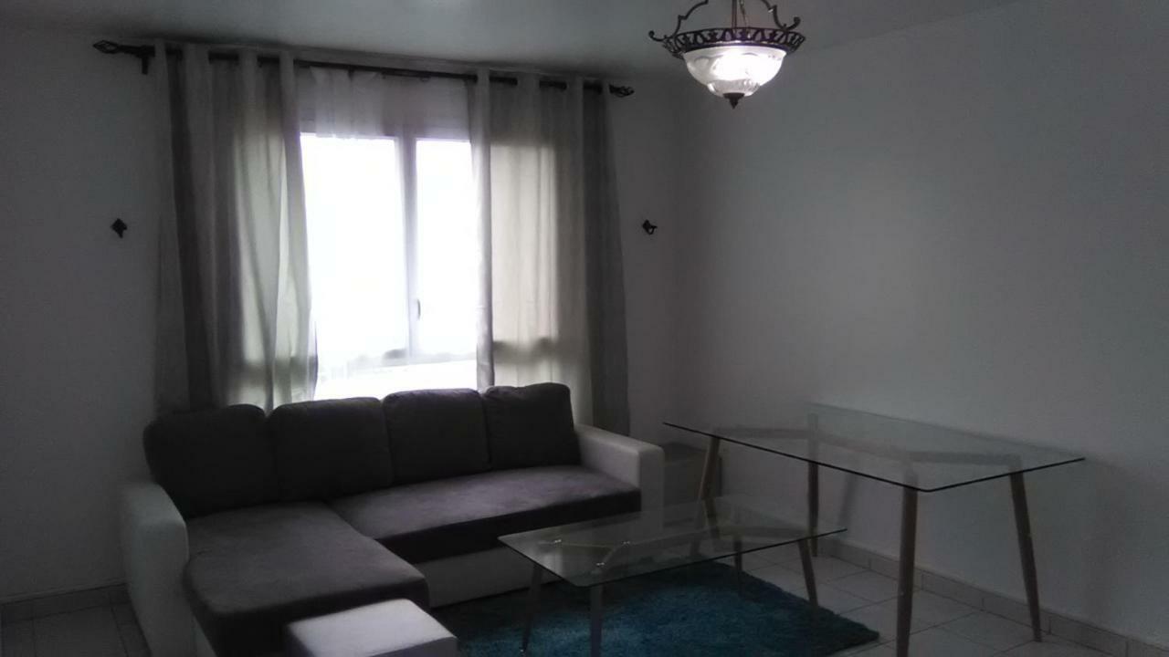 Appartements Sully Mantes-la-Jolie Buitenkant foto